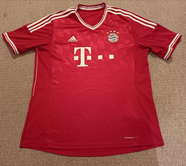 Bayern Munich 2013/14 Home Shirt XL