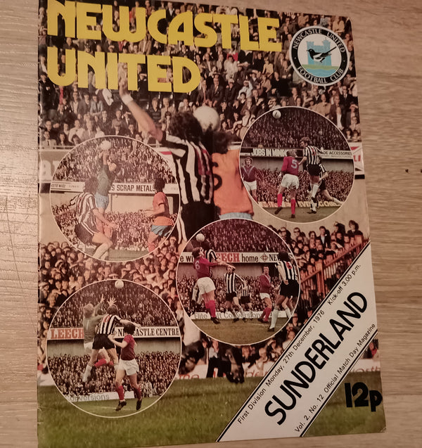 Newcastle United v Sunderland 1976/7 SIGNED Alan Kennedy