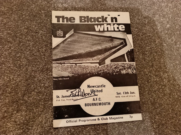 Newcastle United v Bournemouth 1972/3 FA Cup SIGNED Bob Moncur