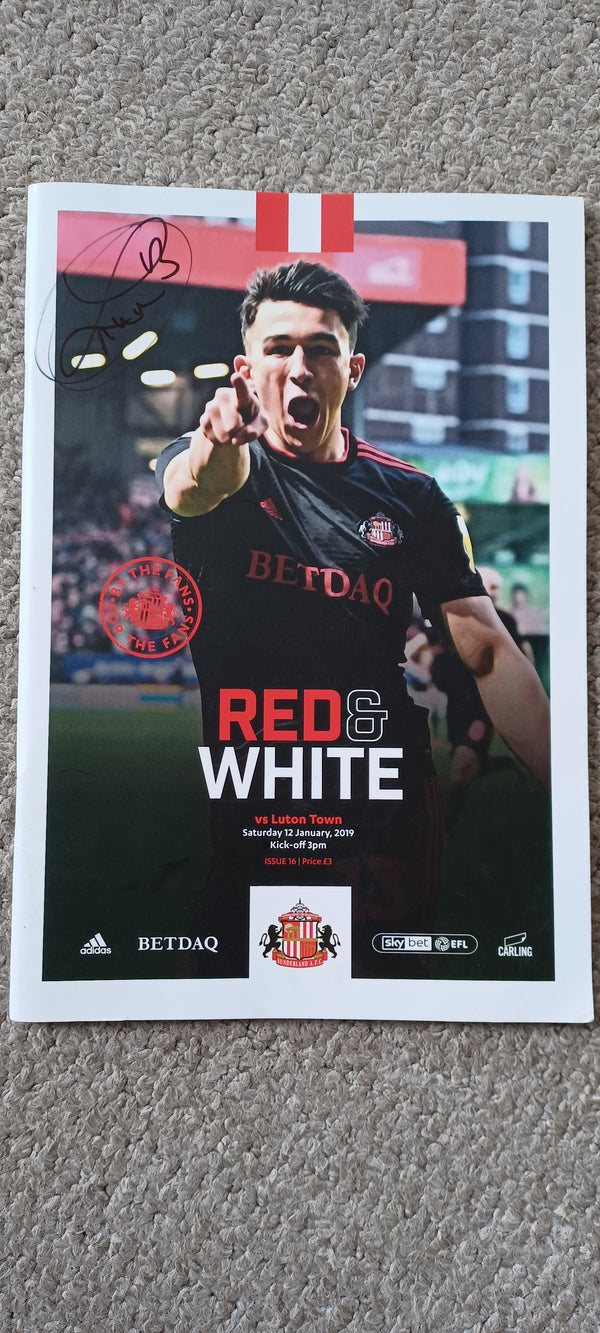 Sunderland v Luton Town 2018/19 SIGNED