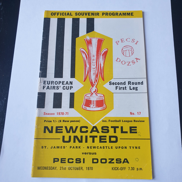 Newcastle United v Pecsi Dozsa Fairs Cup Programme 1970/1